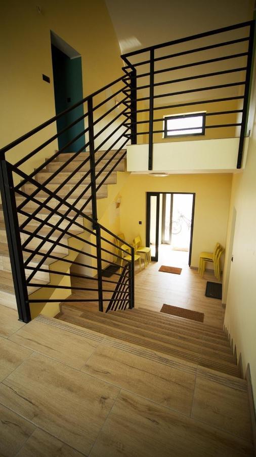 Jks Apartment *